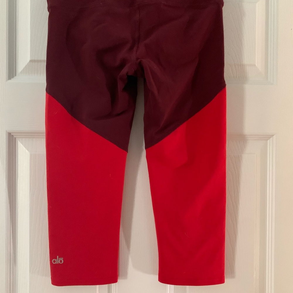 ALO cropped leggings